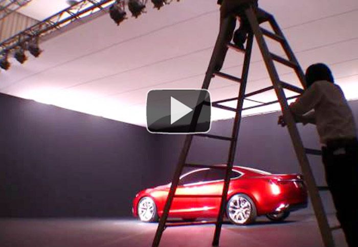 Δείτε ένα video από τη φωτογράφηση του Mazda Takeri για ιαπωνικό περιοδικό.
